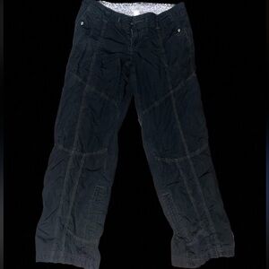 SO Floral Patterned Fabric with Black Accent